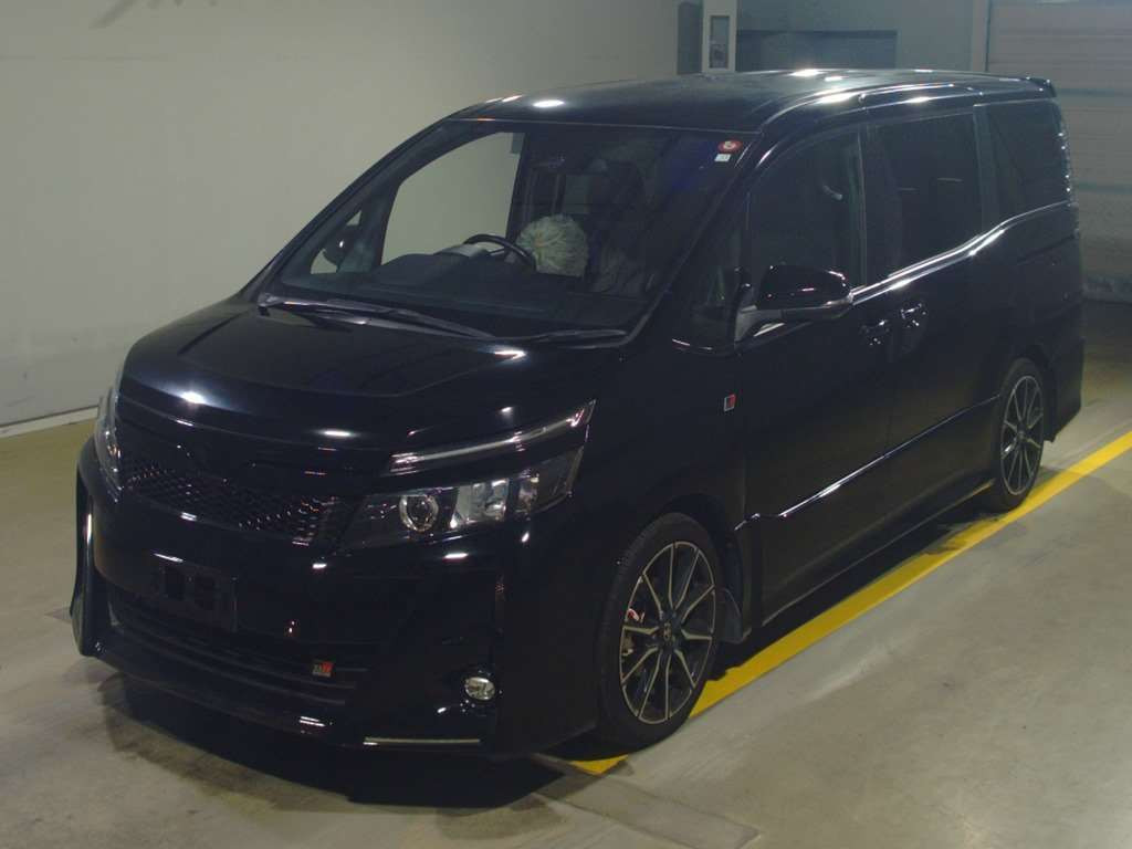 2017 Toyota Voxy ZRR80W[0]