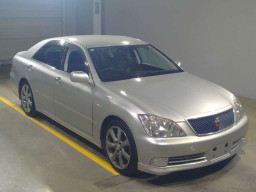 2004 Toyota Crown