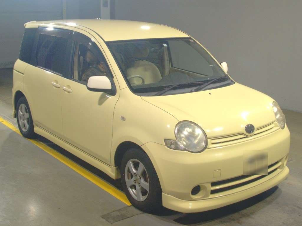 2006 Toyota Sienta NCP81G[2]