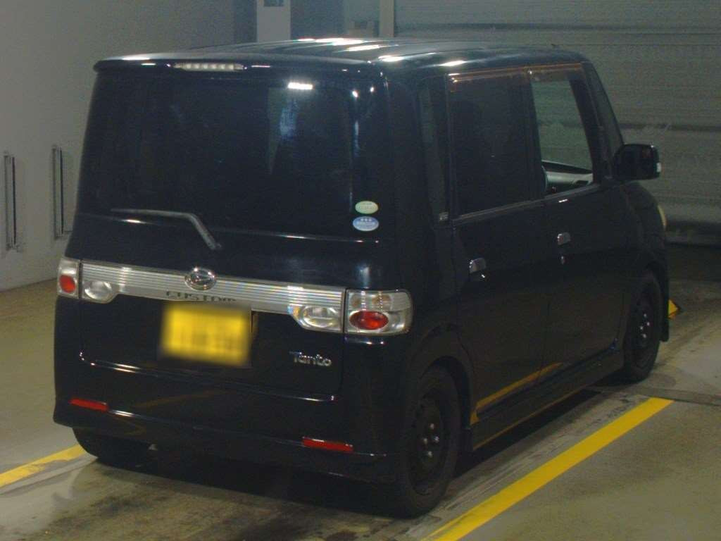 2006 Daihatsu Tanto L350S[1]