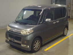 2009 Daihatsu Tanto