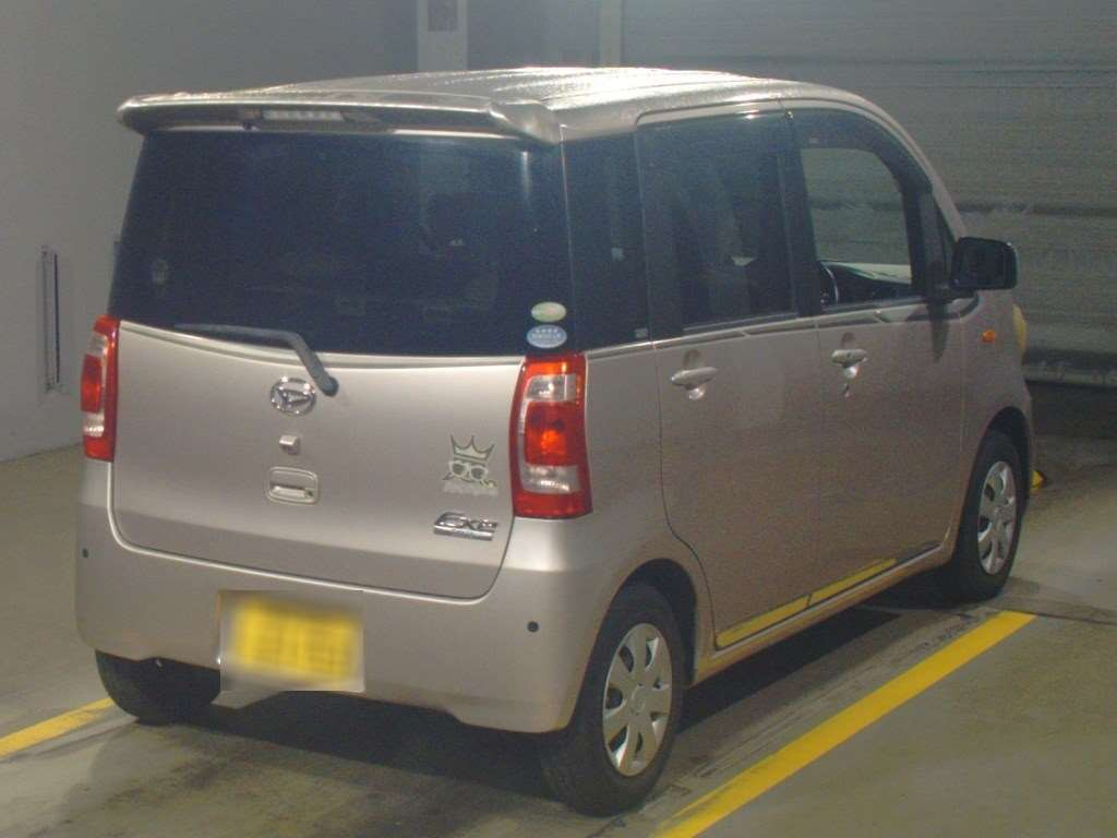 2010 Daihatsu Tanto exe L455S[1]