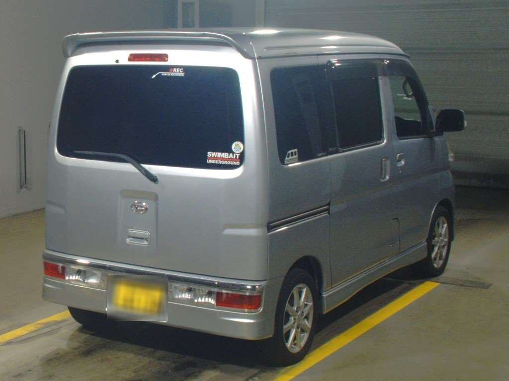 2014 Daihatsu Atrai Wagon S331G[1]