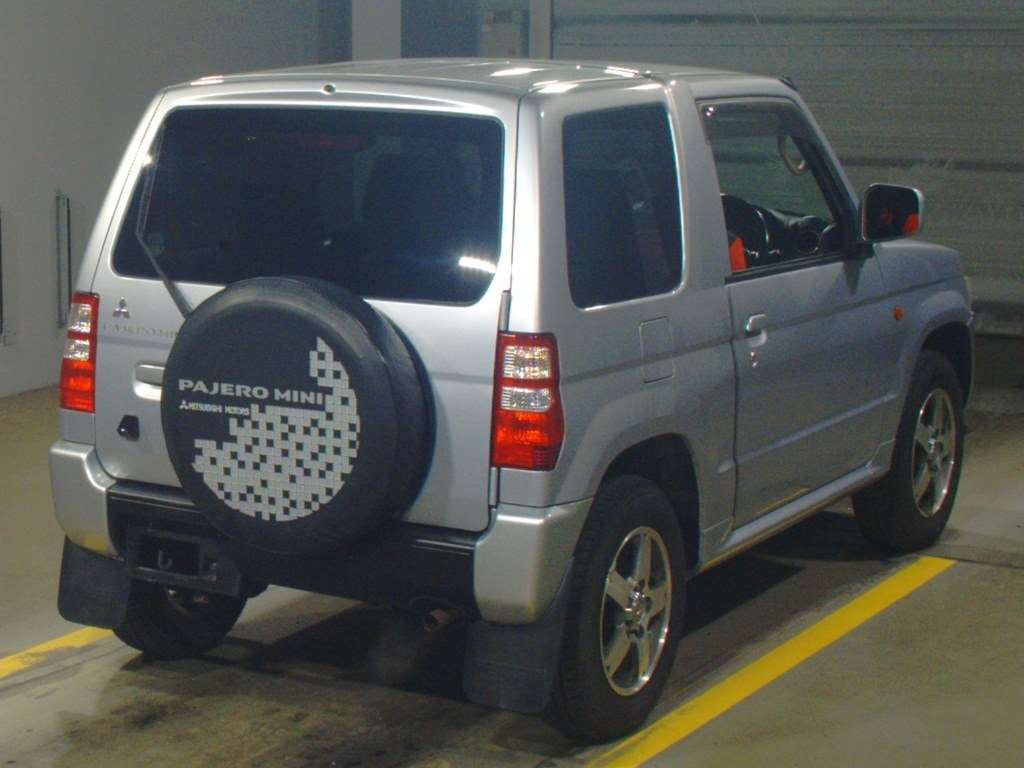 2009 Mitsubishi Pajero Mini H53A[1]