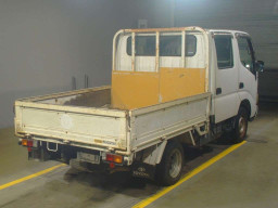 2005 Toyota Dyna Truck