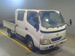 2005 Toyota Dyna Truck