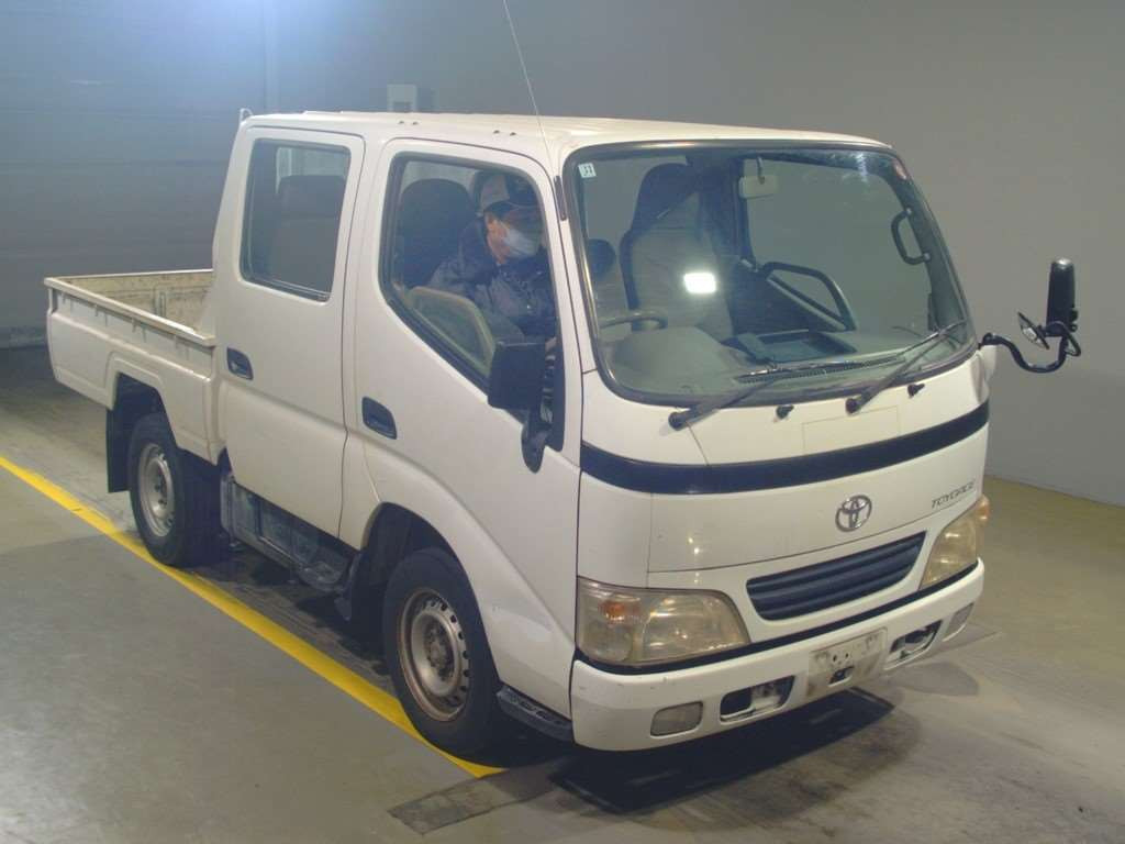 2003 Toyota Toyoace Truck TRY220[2]