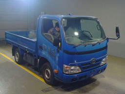 2014 Toyota Toyoace Truck