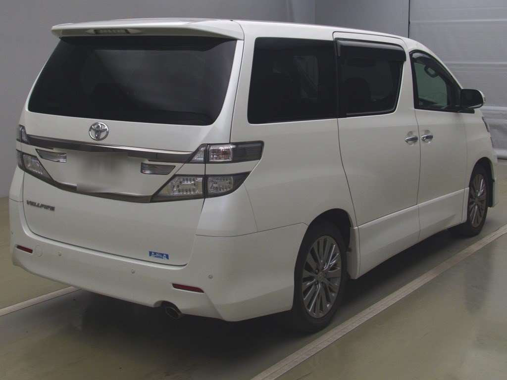 2013 Toyota Vellfire ANH20W[1]