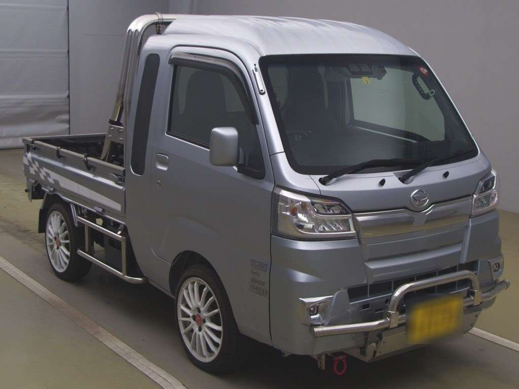 2021 Daihatsu Hijet Truck S500P[2]