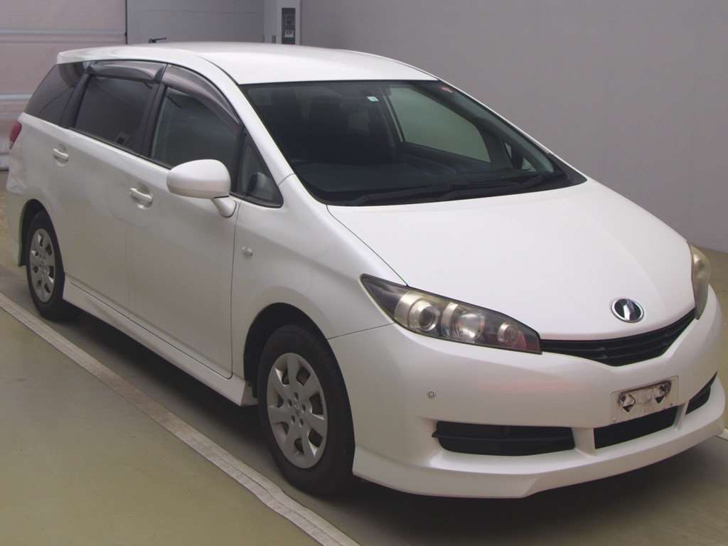 2010 Toyota Wish ZGE20G[2]