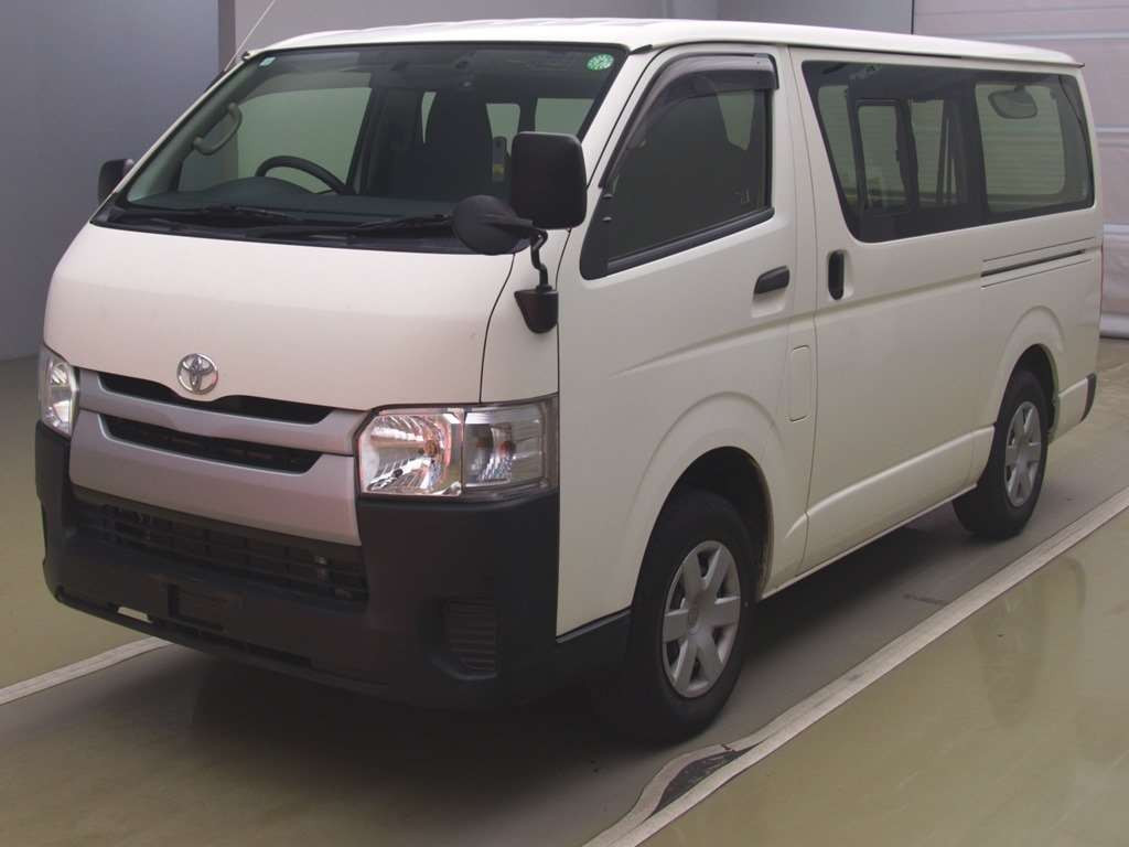 2017 Toyota Hiace Van KDH206V[0]