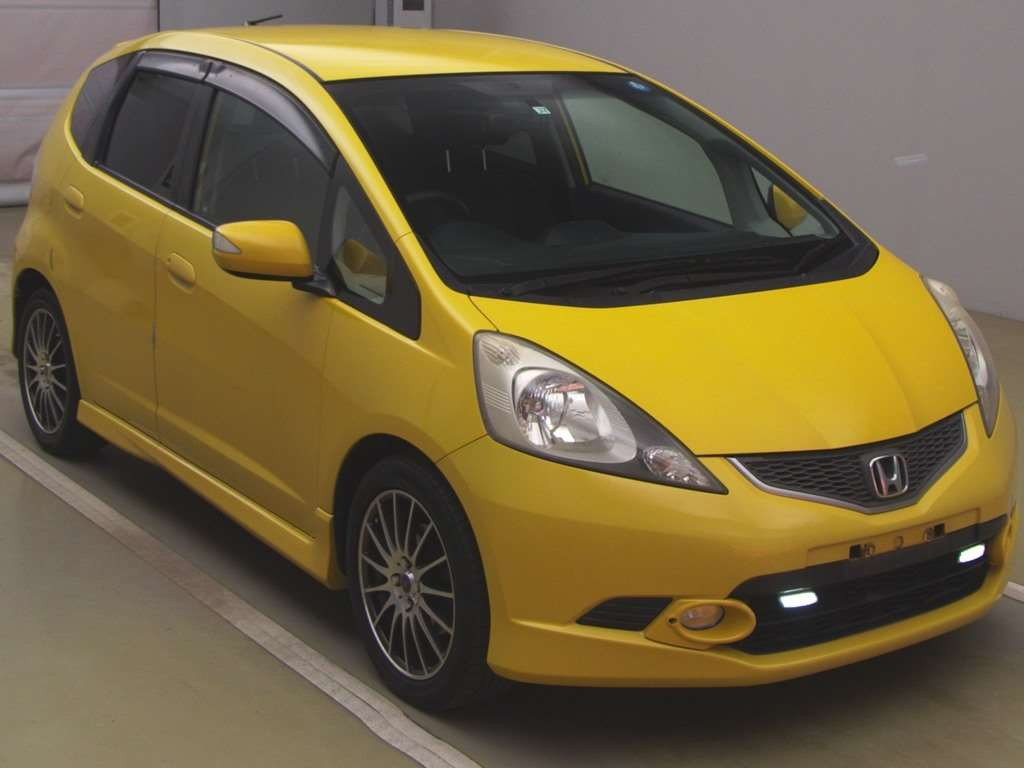 2007 Honda Fit GE8[2]