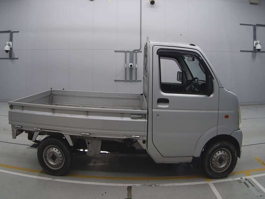 2011 Suzuki Carry Truck DA63T[2]