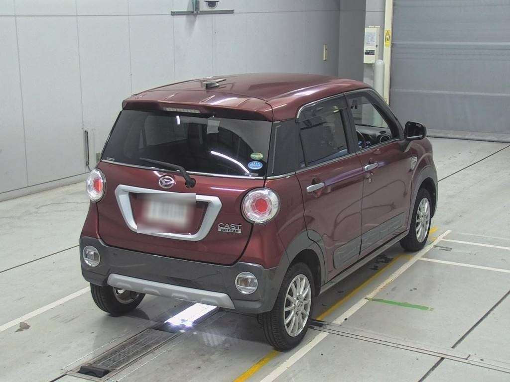 2015 Daihatsu Cast LA250S[1]