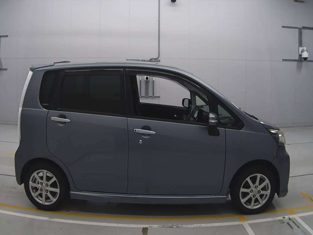 2013 Daihatsu Move LA100S[2]