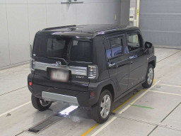 2022 Daihatsu TAFT