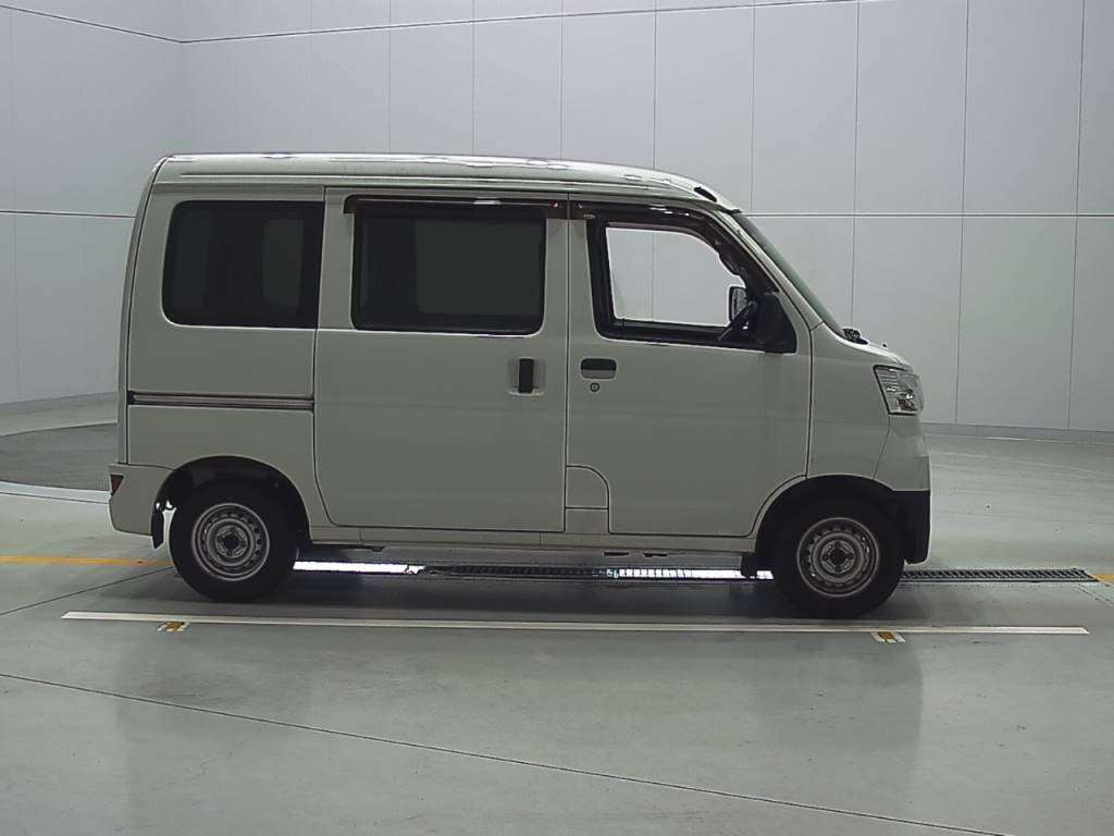 2019 Daihatsu Hijet Cargo S321V[2]