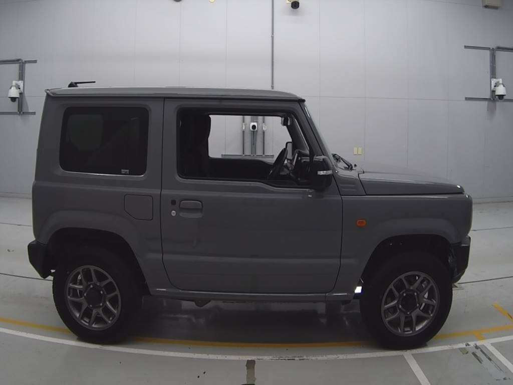 2022 Suzuki Jimny JB64W[2]