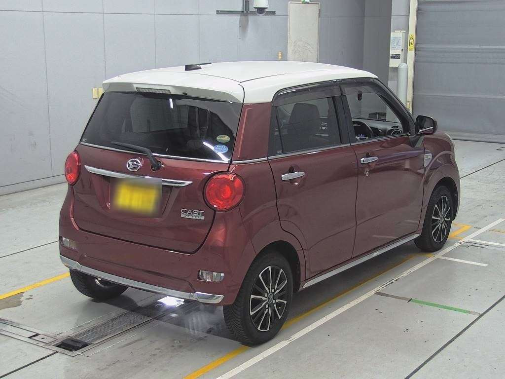 2016 Daihatsu Cast LA250S[1]