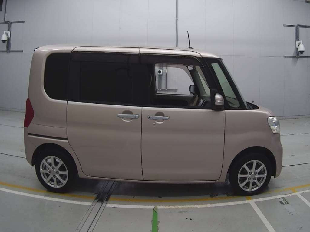 2014 Daihatsu Tanto LA600S[2]