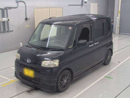 2012 Daihatsu Tanto