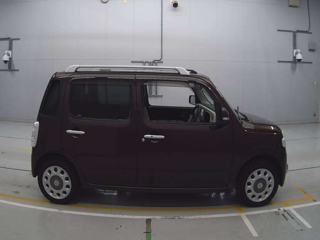 2013 Daihatsu Mira Cocoa L685S[2]