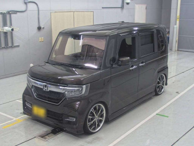 2018 Honda N-BOX CUSTOM