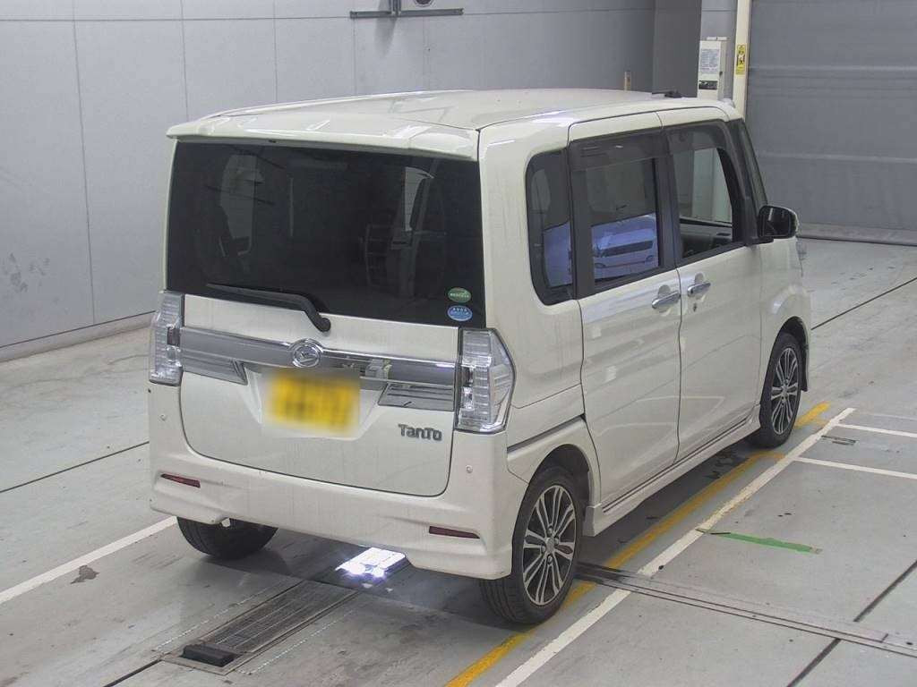 2015 Daihatsu Tanto LA600S[1]