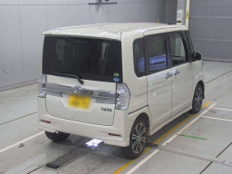 2015 Daihatsu Tanto