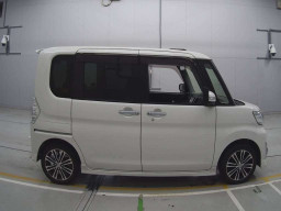 2015 Daihatsu Tanto