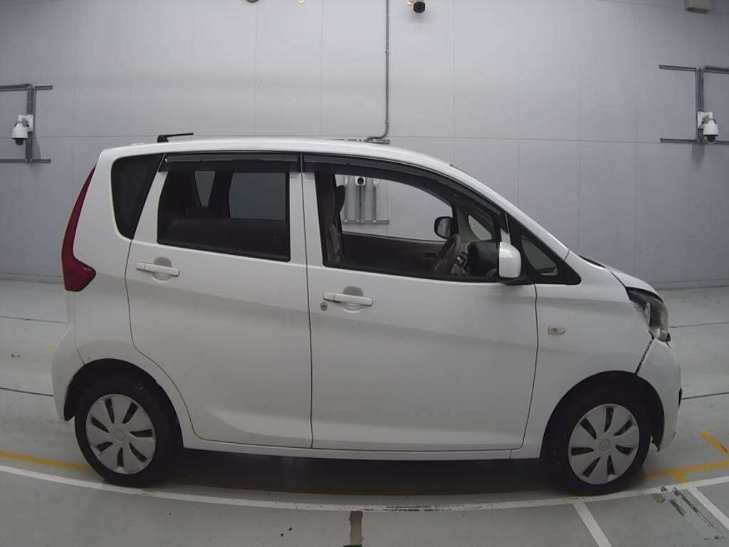 2018 Mitsubishi eK Wagon B11W[2]