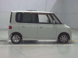 2007 Daihatsu Tanto