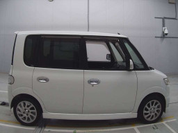 2007 Daihatsu Tanto