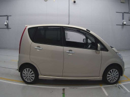 2010 Daihatsu Move