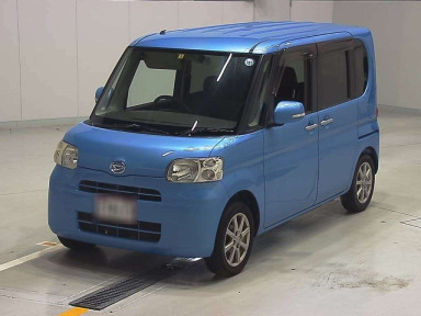 2011 Daihatsu Tanto