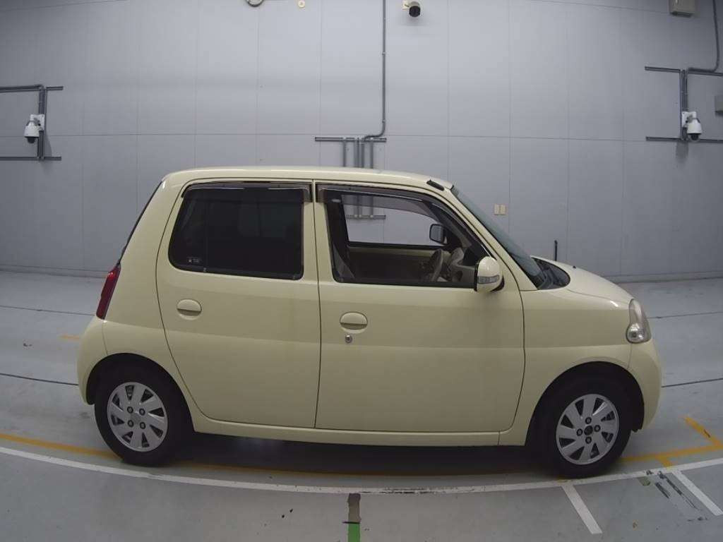 2006 Daihatsu Esse L235S[2]