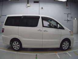 2005 Toyota Alphard