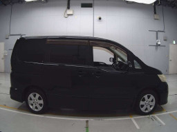 2010 Nissan Serena