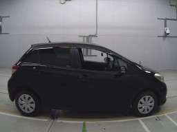 2012 Toyota Vitz