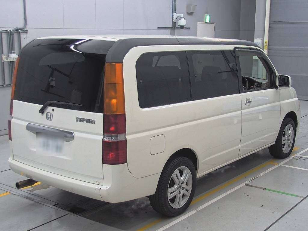 2002 Honda Step WGN RF4[1]