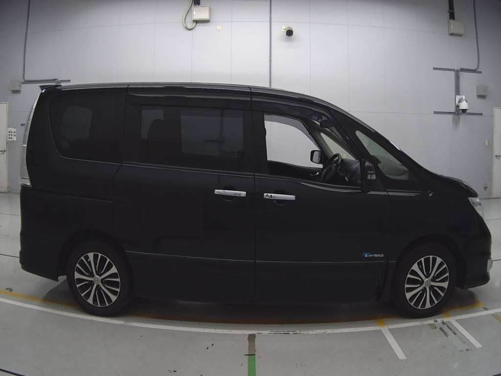 2014 Nissan Serena HFC26[2]