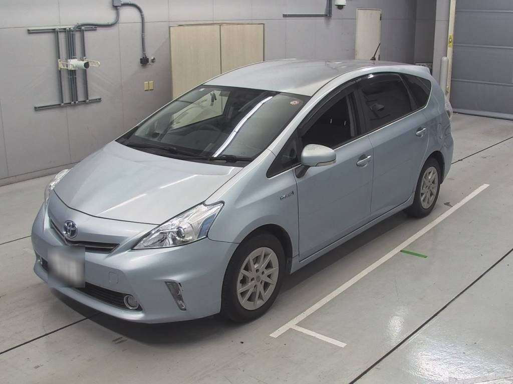 2012 Toyota Prius alpha ZVW41W[0]