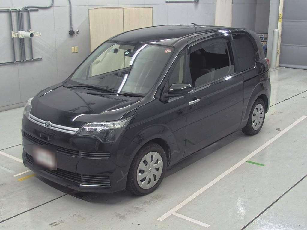 2016 Toyota Spade NSP141[0]