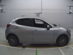 2014 Mazda Demio