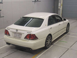 2006 Toyota Crown