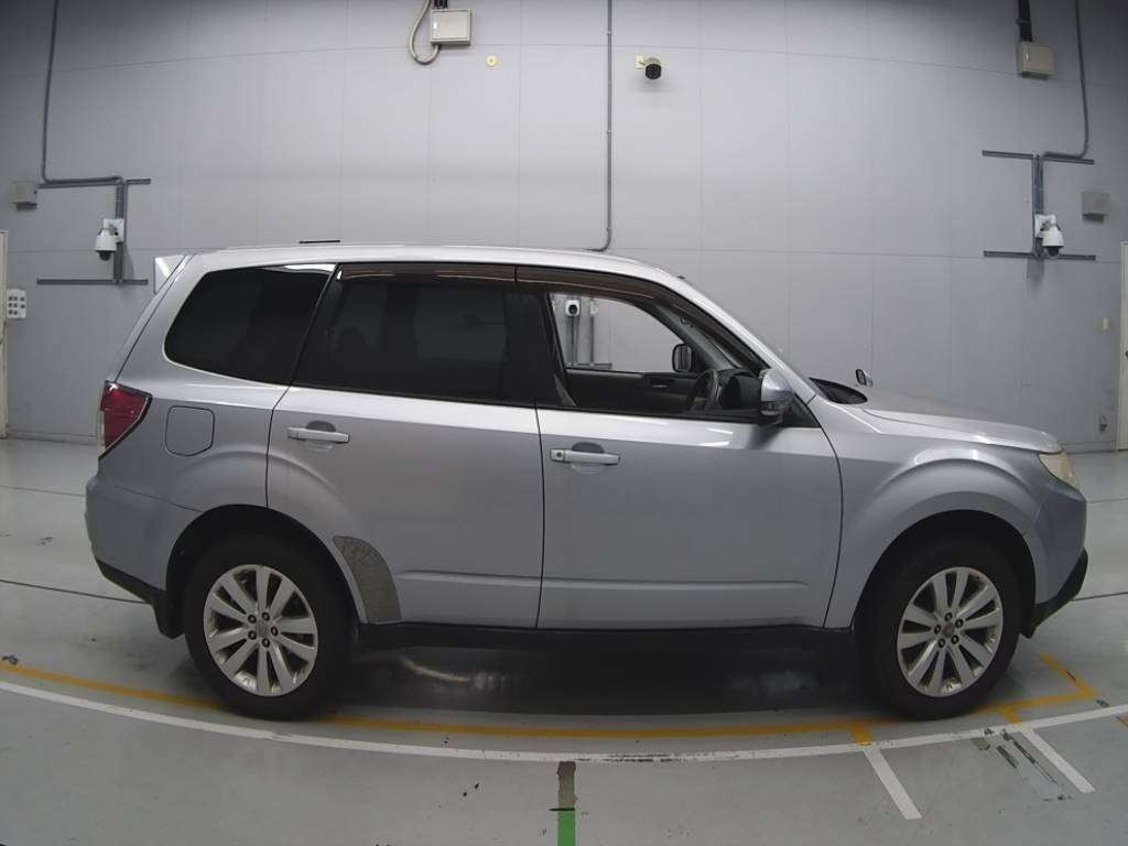 2012 Subaru Forester SHJ[2]