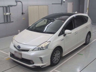 2014 Toyota Prius alpha