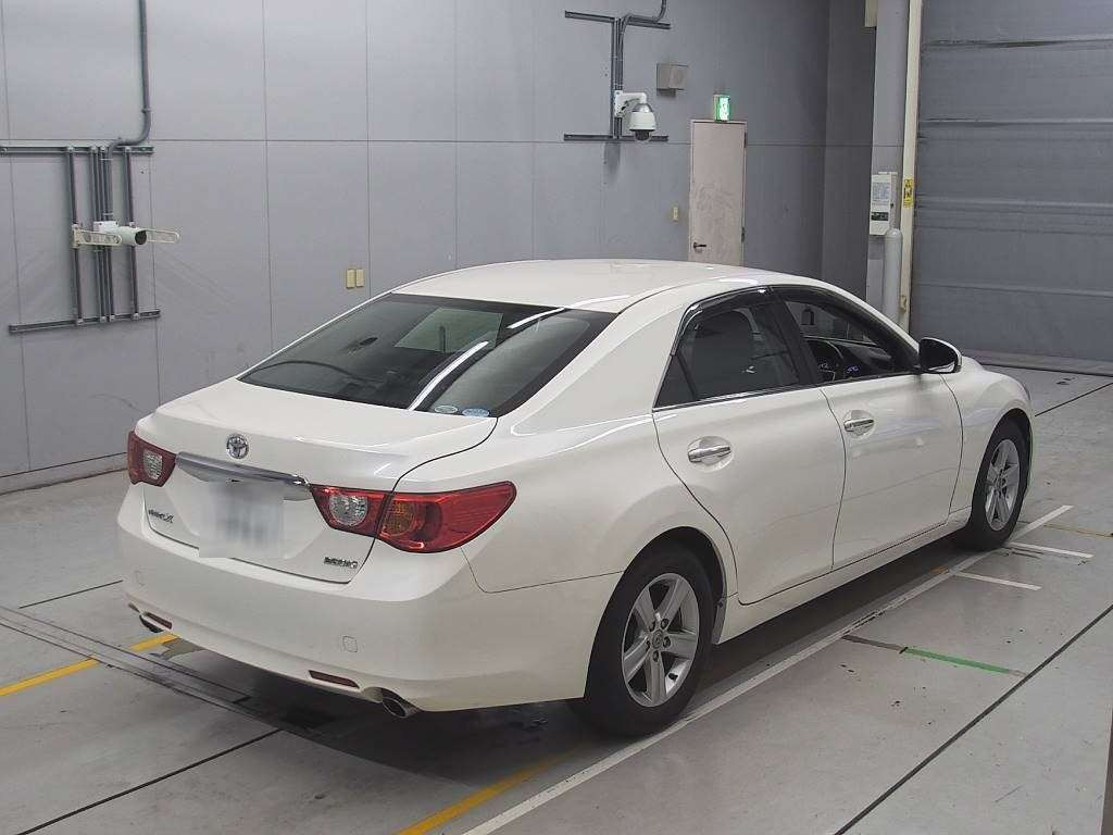 2011 Toyota Mark X GRX130[1]