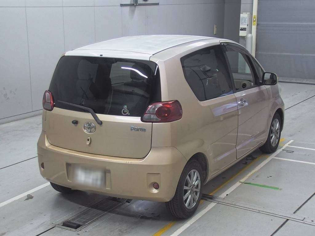 2008 Toyota Porte NNP11[1]